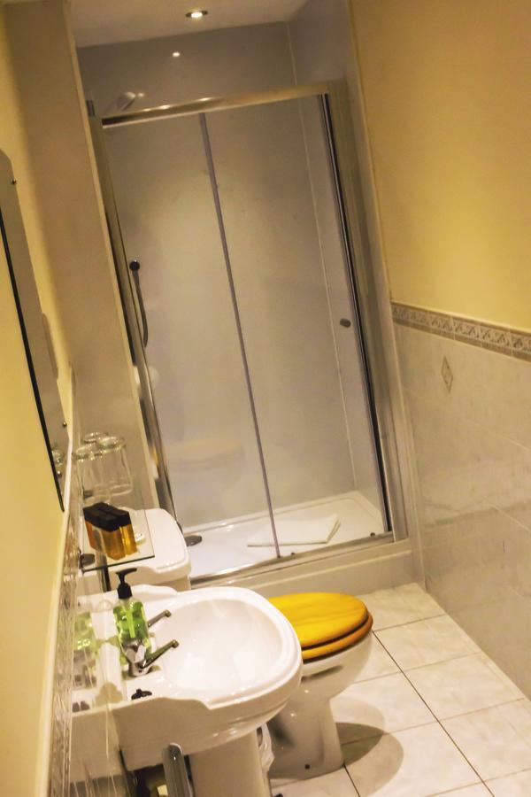 Feughside Guesthouse Банкъри Екстериор снимка